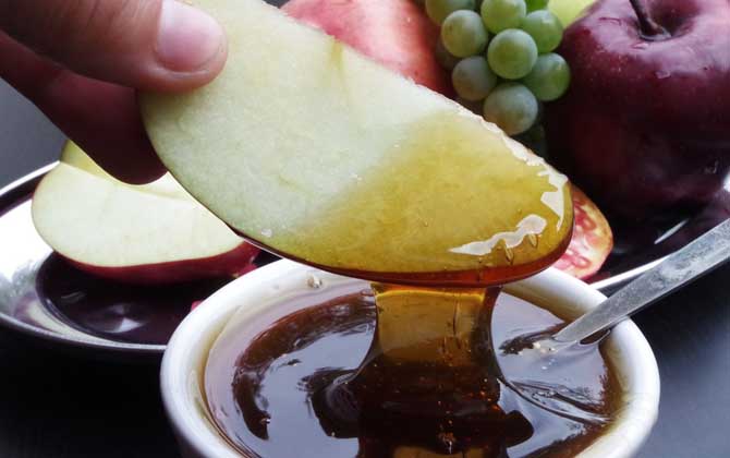 看看蜂蜜减肥的原理及正确方法